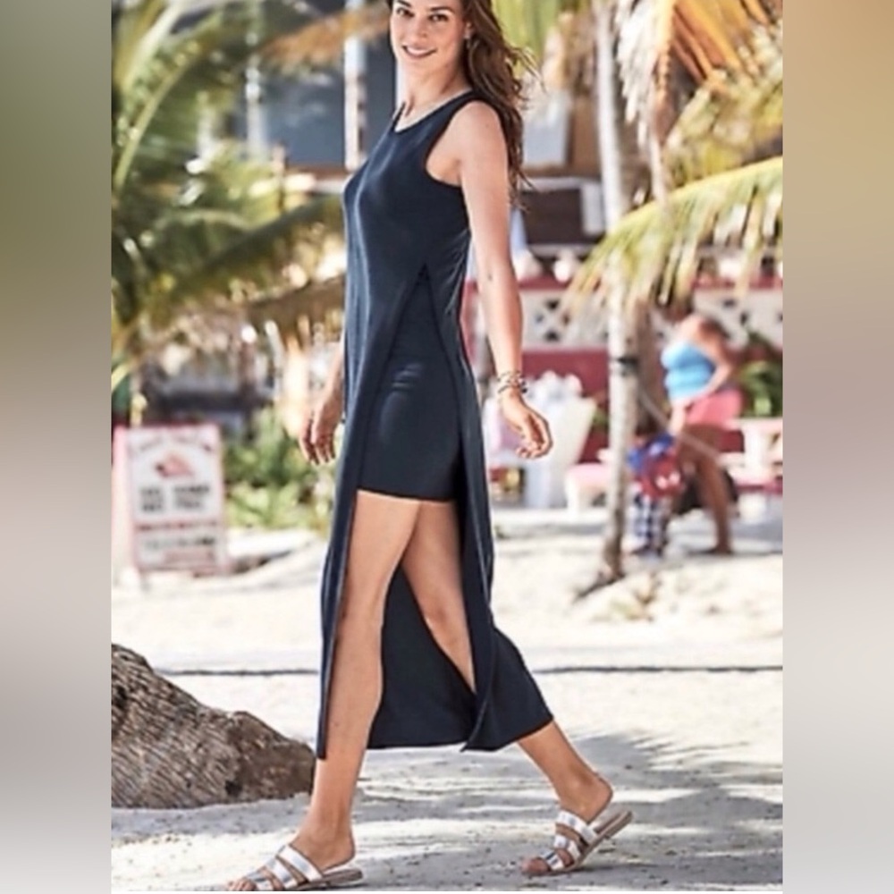 NWT Athleta Gaia Tee Dress Black Medium